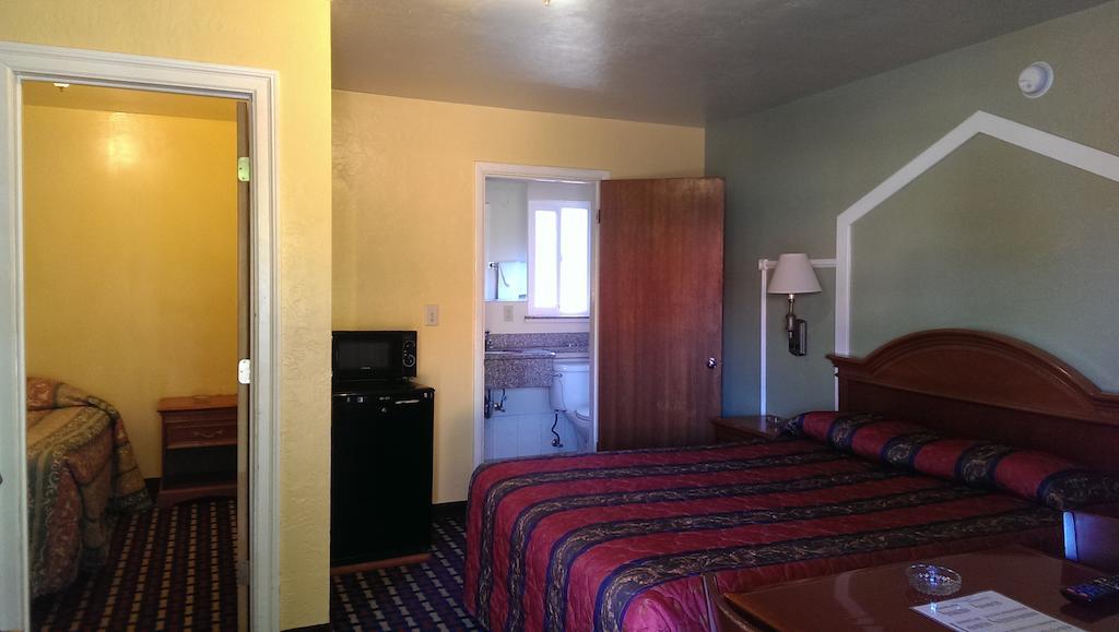 El Dorado Motel Pittsburg Værelse billede